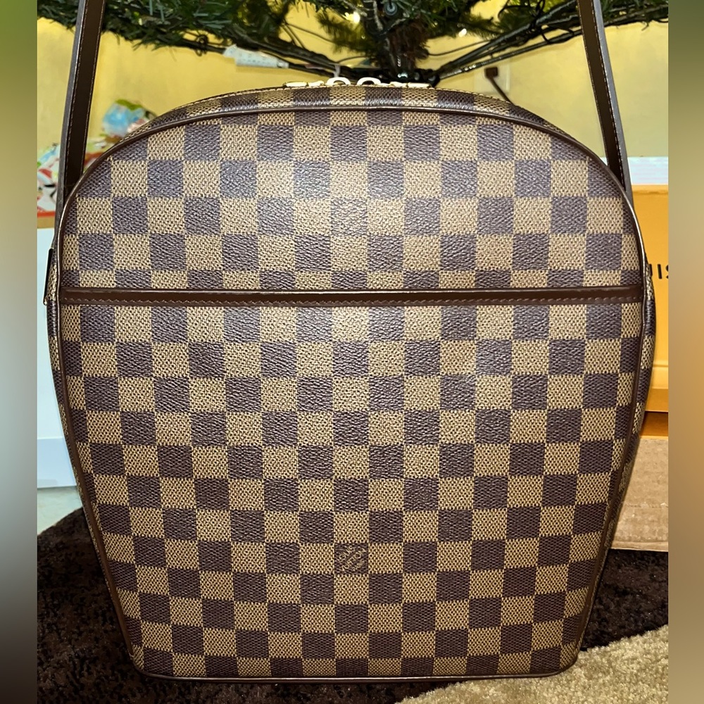 Louis Vuitton Brown Checkered Shoulder Bag
